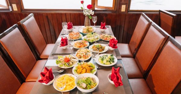 tour vịnh lan hạ 1 ngày - tàu daiichi cruise