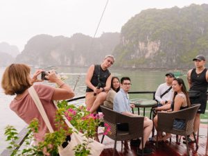 tour vịnh lan hạ 1 ngày - tàu daiichi cruise