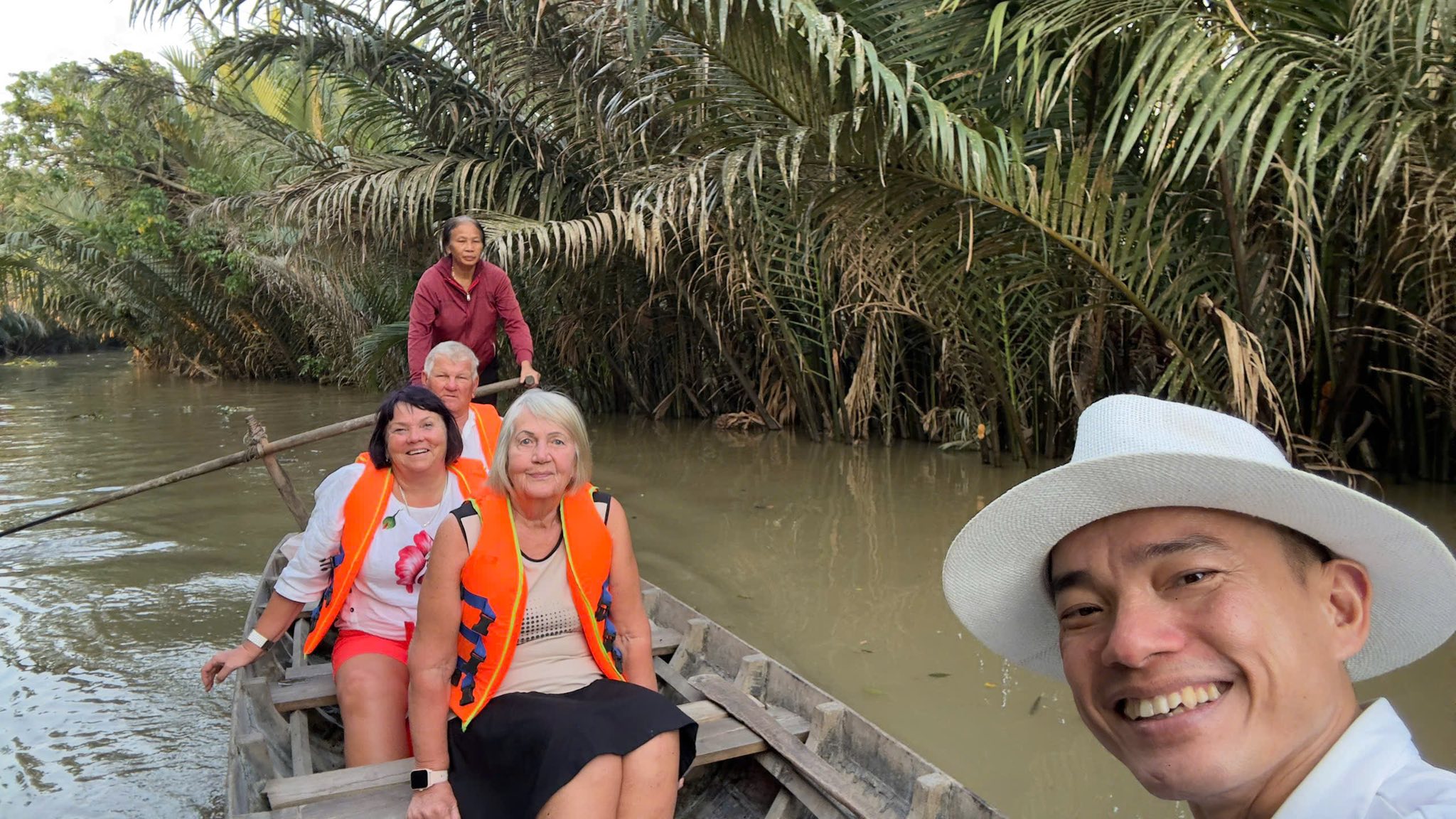 PRIVATE MEKONG DELTA TOUR