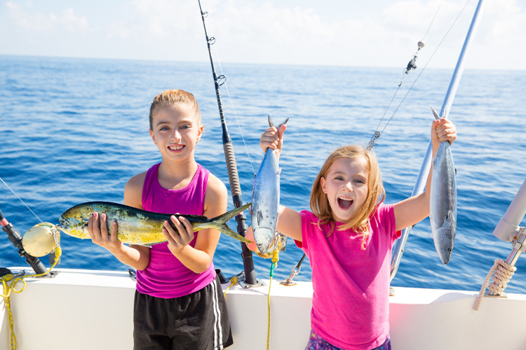 FISHING TOUR ON THE SEA