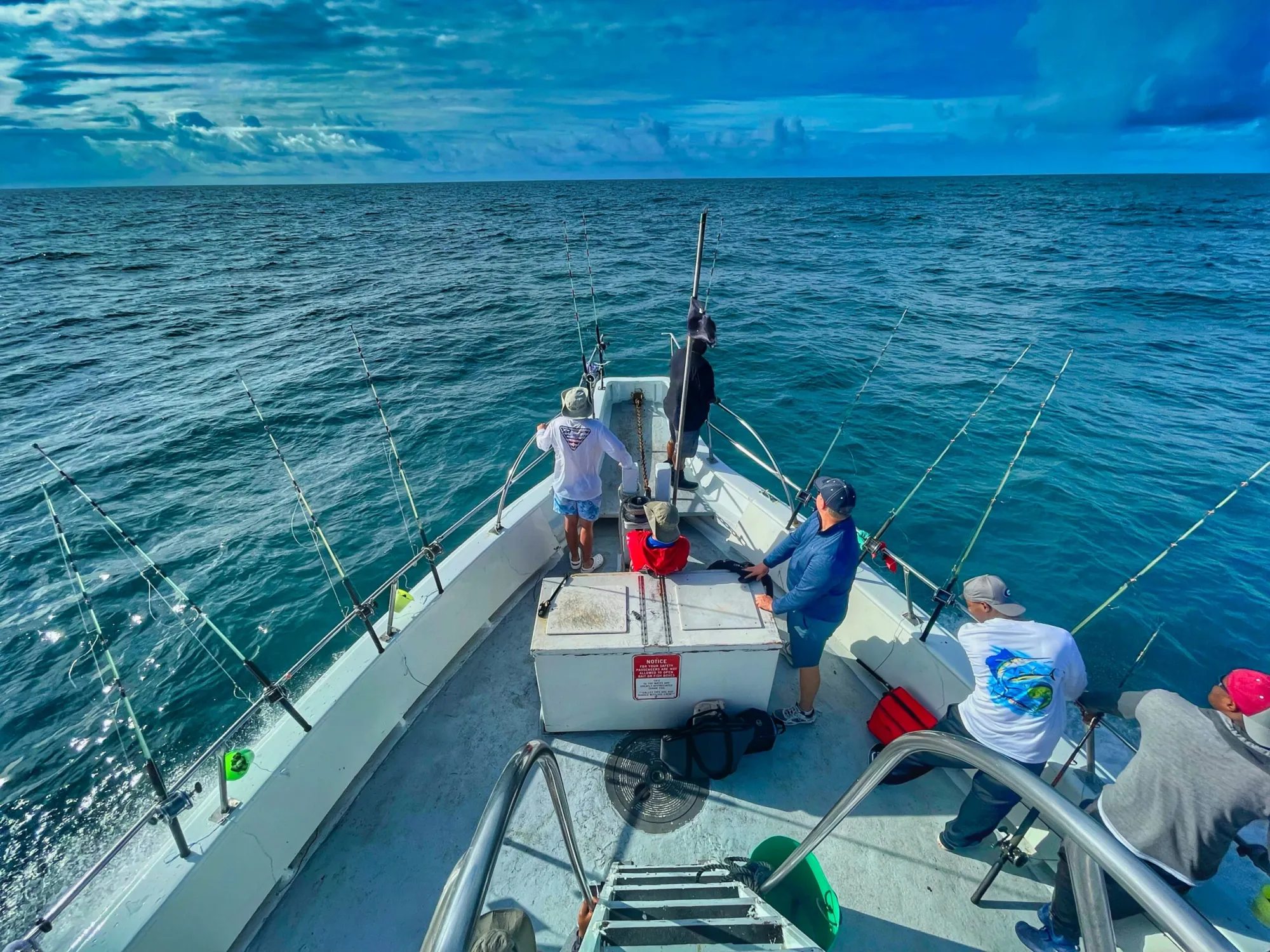 FISHING TOUR ON THE SEA