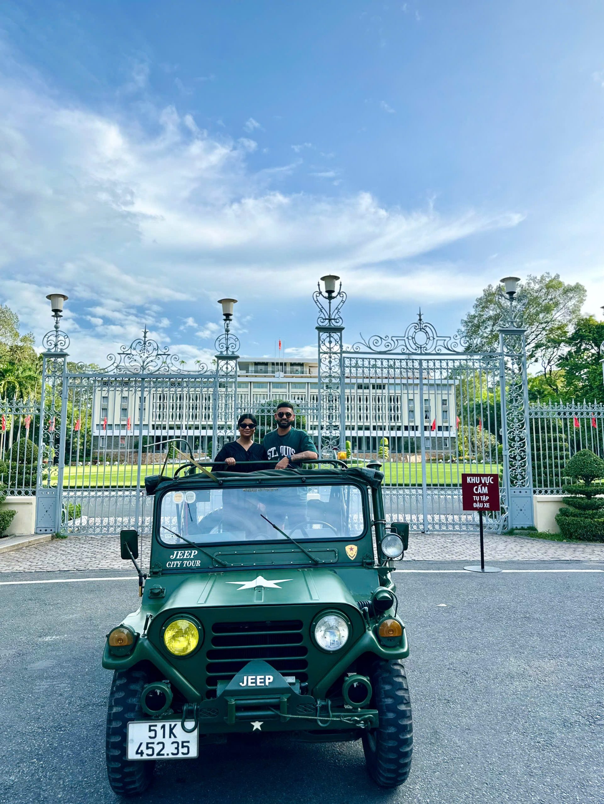 SAIGON VINTAGE JEEP TOUR