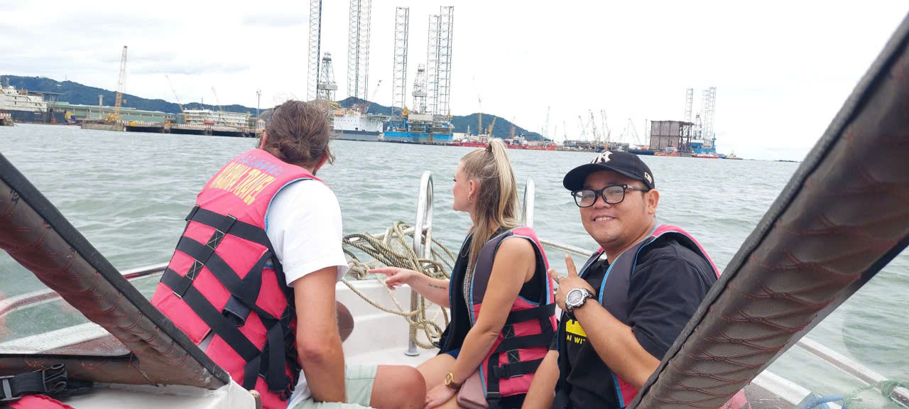 VUNG TAU CITY TOUR WITH SPEEDBOAT RIDE