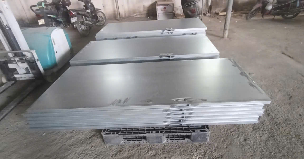 Sơn cánh cửa chống cháy - Ảnh 2